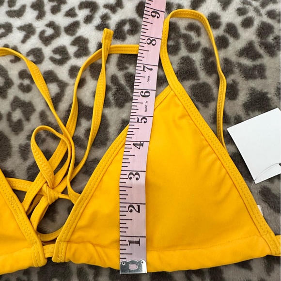 October Love Strappy Cheeky Bikini in Golden Yellow Floral Size Medium - Picture 13 of 16